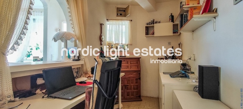 Brillant detached villa with multiple possibilities netween El Peñoncillo and Torrox Park