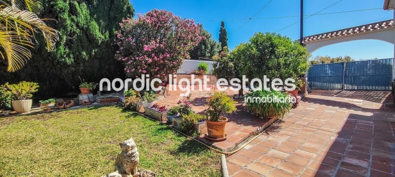 Brillant detached villa with multiple possibilities netween El Peñoncillo and Torrox Park