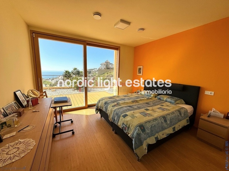 Elegante villa independiente en una sola planta en El Peñoncillo, Torrox Costa