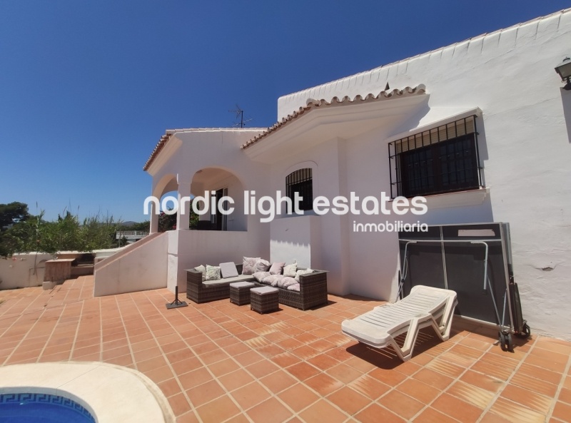 Lovely detached villa right next to Capistrano, Nerja