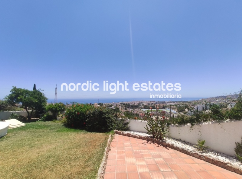 Lovely detached villa right next to Capistrano, Nerja