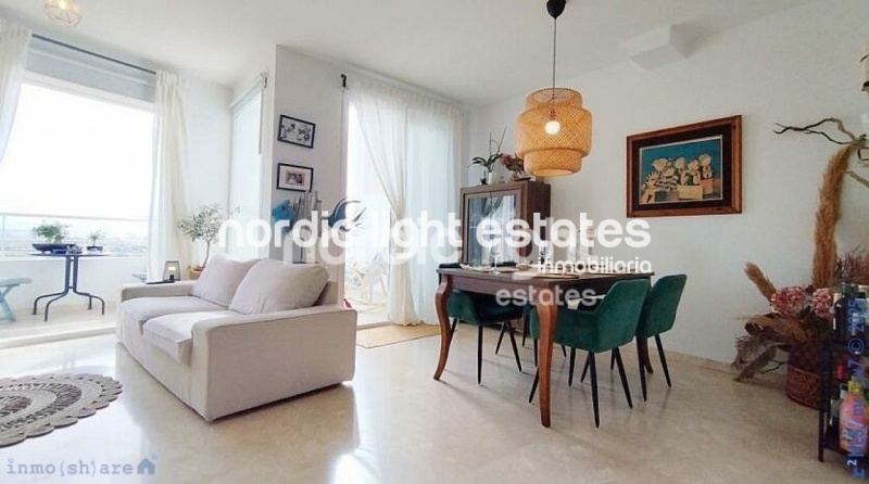 Moderna casa adosada con diseño minimalista en Torre del Mar