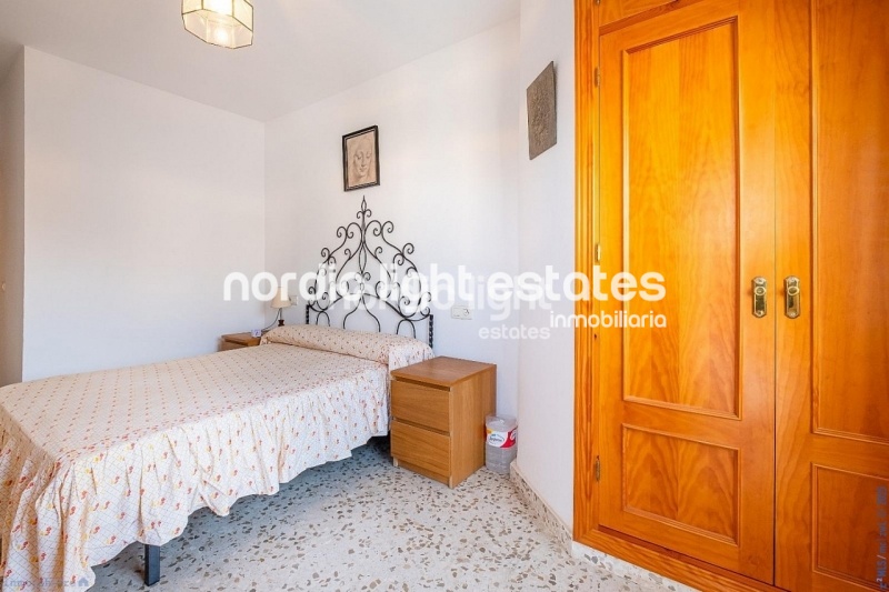 Fantastic opportunity in Torrecilla Beach, Nerja