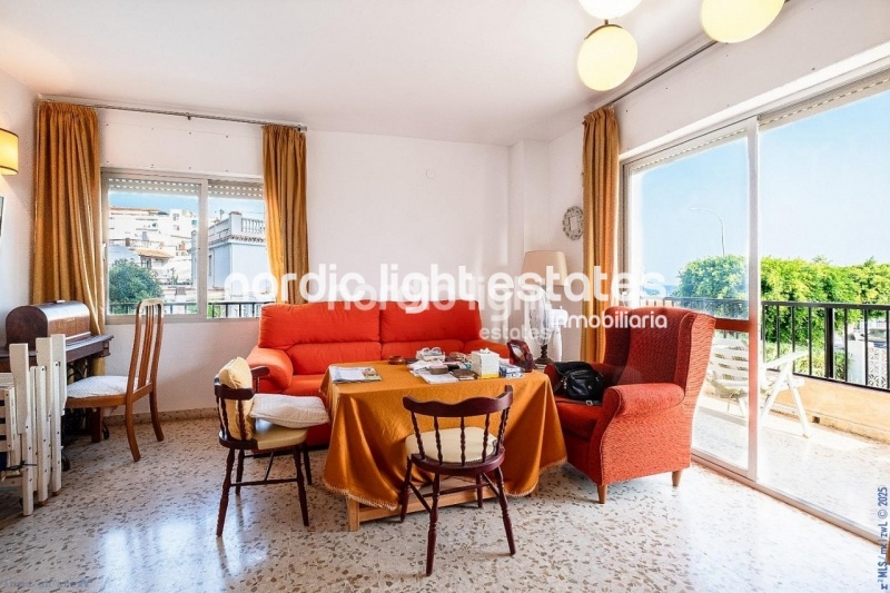Fantastic opportunity in Torrecilla Beach, Nerja