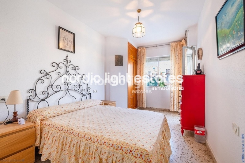Fantastic opportunity in Torrecilla Beach, Nerja
