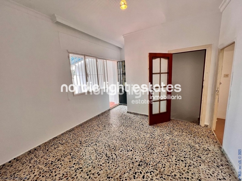 Spacious townhouse with an independent studio in Torrox Pueblo