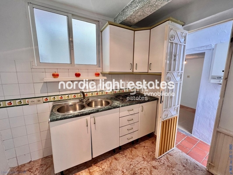 Spacious townhouse with an independent studio in Torrox Pueblo