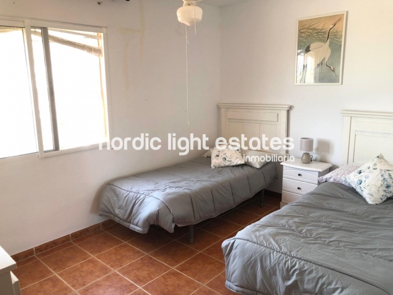 Big offer. 2 detached villas with 2 pools very very close to Torrox Pueblo 