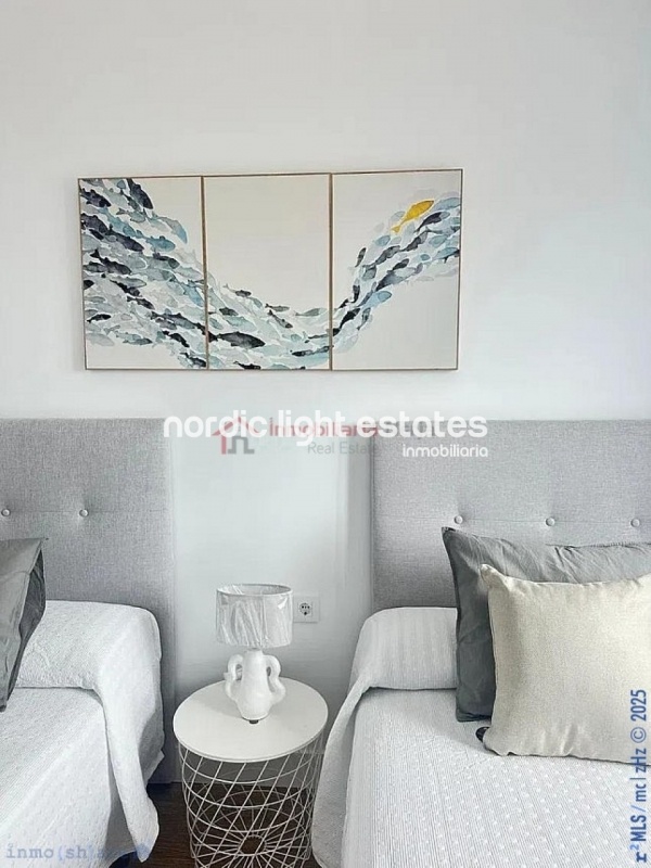 Brand new luxury villa with 350 sqm living space in Almayate bajo