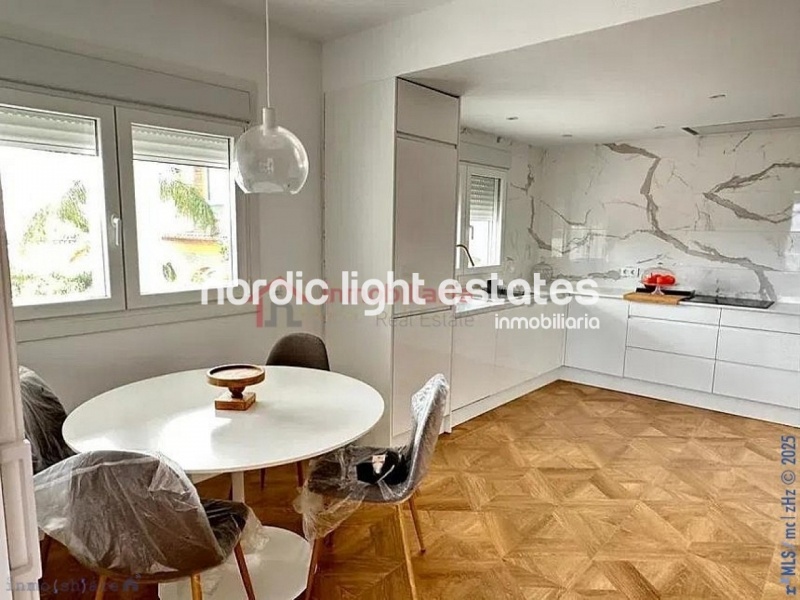 Brand new luxury villa with 350 sqm living space in Almayate bajo