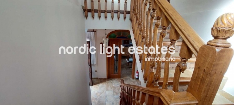 Exceptional detached villa with 4 beds, 3 baths ad 3 guest toilets very close to Frigiliana