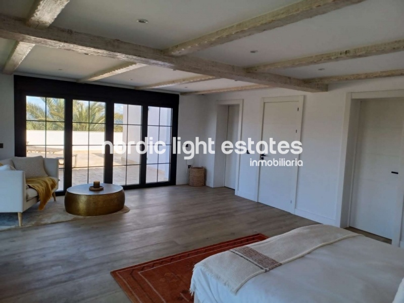 Villa de lujo absolutamente impresionante en Coín. Parcela de 30.000m2