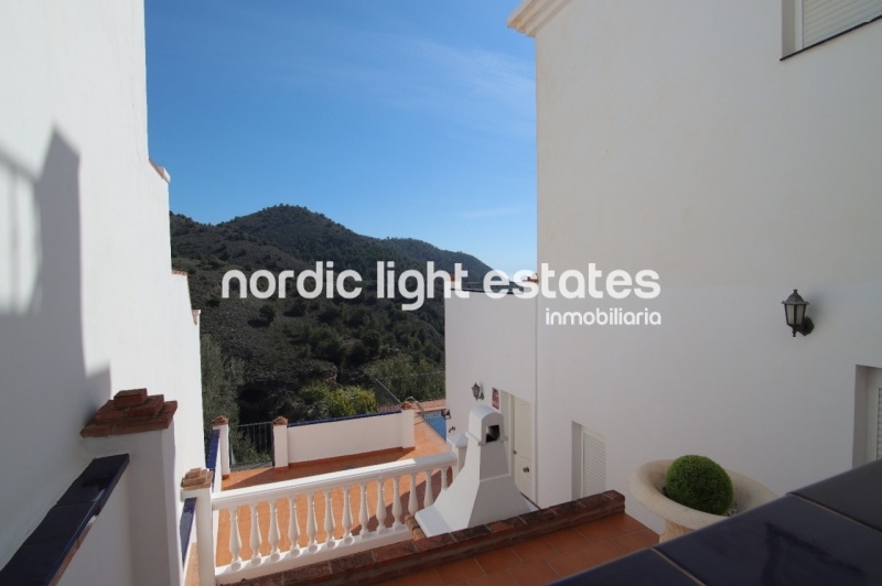 Semi-detached villa in Puerto Blanquillo in Frigiliana