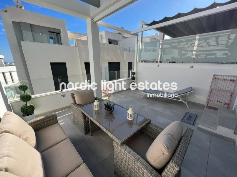 Modern and luxurious townhouse in Añoreta Golf area in Rincón de la Victoria