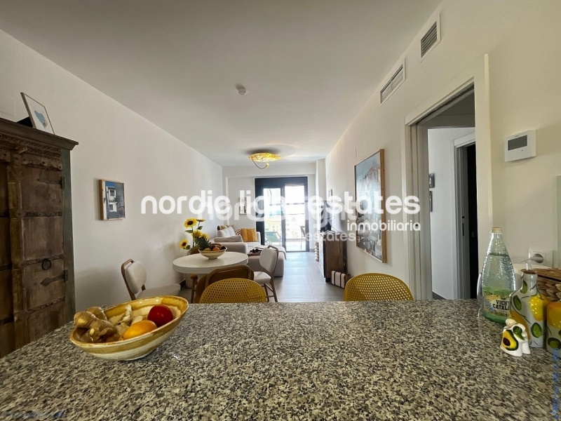 Ultra modern almost new apartment with parking space and store room in Algarrobo Costa 