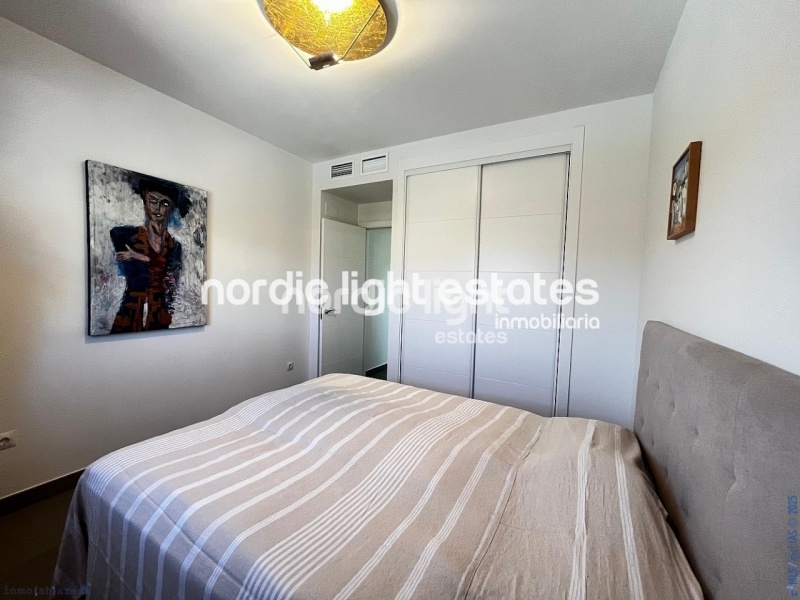 Ultra modern almost new apartment with parking space and store room in Algarrobo Costa 