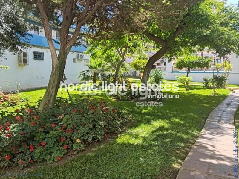 Magnificent property just one minute from the sea in Torre del Mar