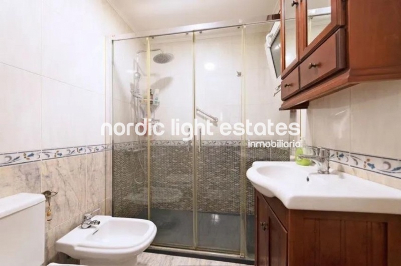 Ocasión. Bonito apartamento en Carabeo, Nerja