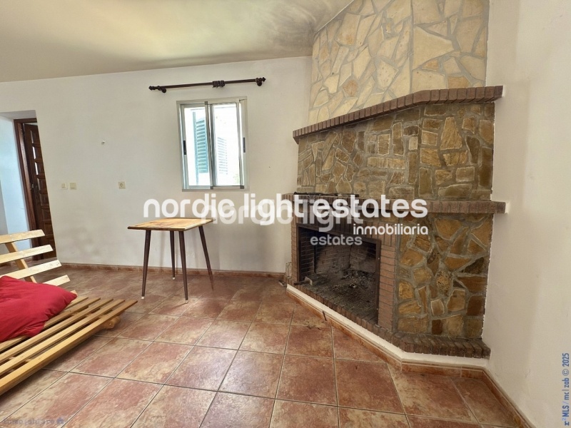 Maravillosa casa de campo sobre una parcela de 2850m2 en Vélez-Málaga 