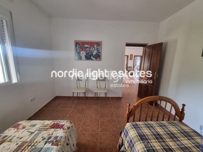  Lovely and large countryhouse in Canillas de Aceituno