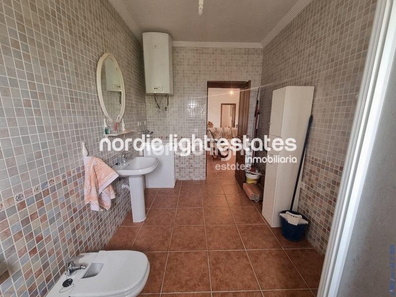  Lovely and large countryhouse in Canillas de Aceituno