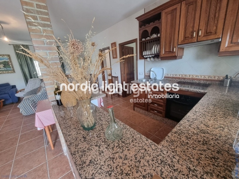  Lovely and large countryhouse in Canillas de Aceituno