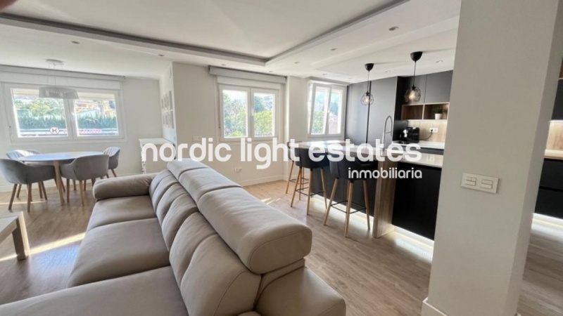 Stunning apartment renovated with top-quality Churriana 