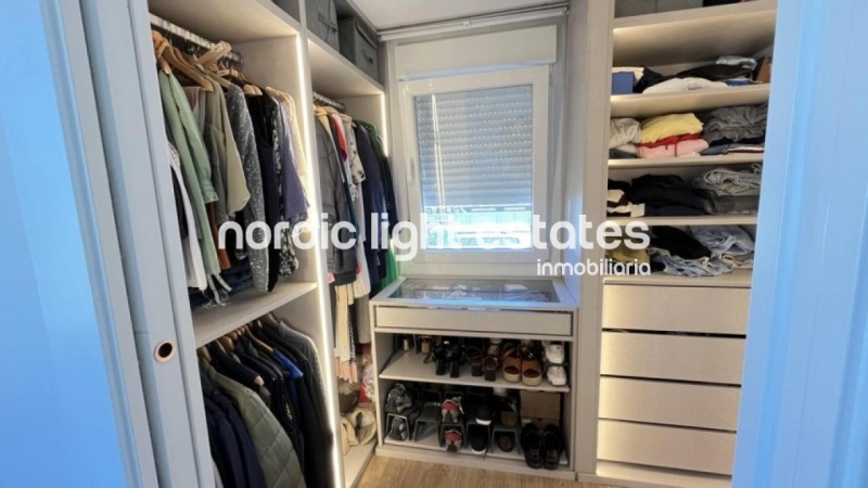 Stunning apartment renovated with top-quality Churriana 