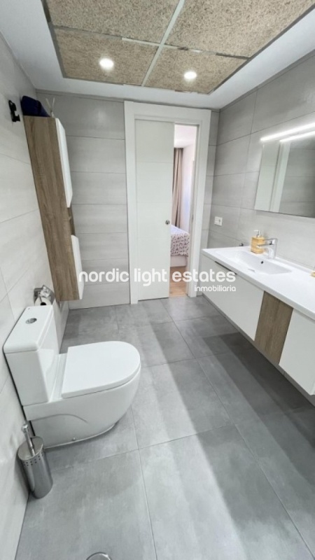 Stunning apartment renovated with top-quality Churriana 