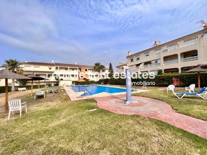 Charming apartment 2 beds in Torrox Park 