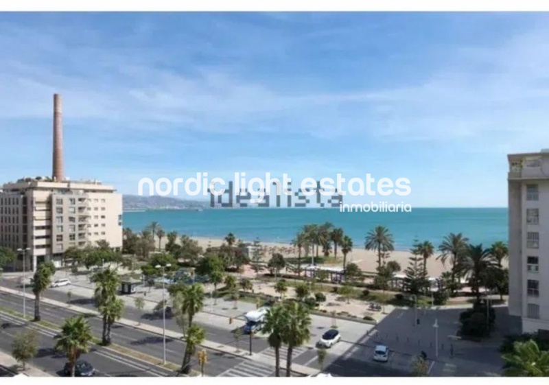Exclusivo y elegante apartamento an la prestigiosa zona de Pacífico en Málaga capital
