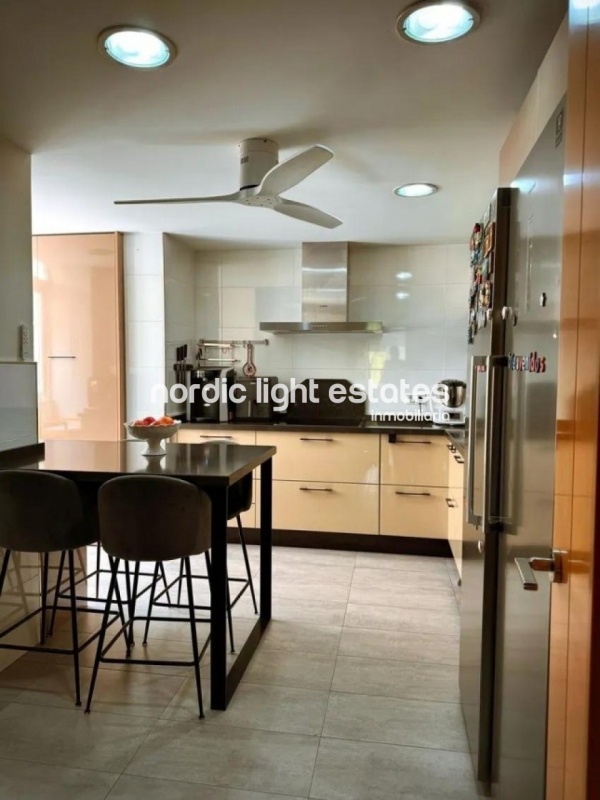 Exclusivo y elegante apartamento an la prestigiosa zona de Pacífico en Málaga capital