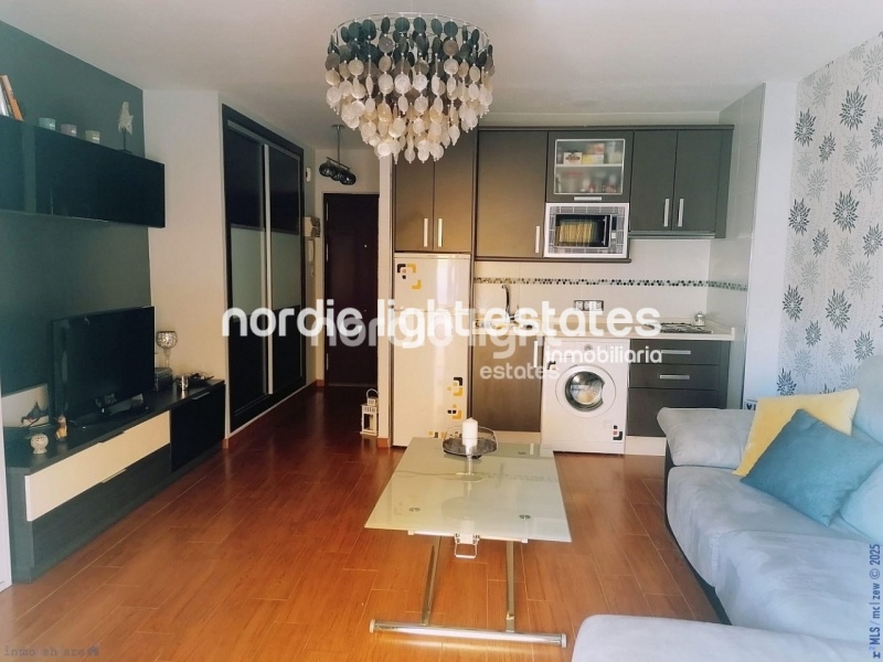 Lovely studio with spacious terrace in Caleta de Vélez