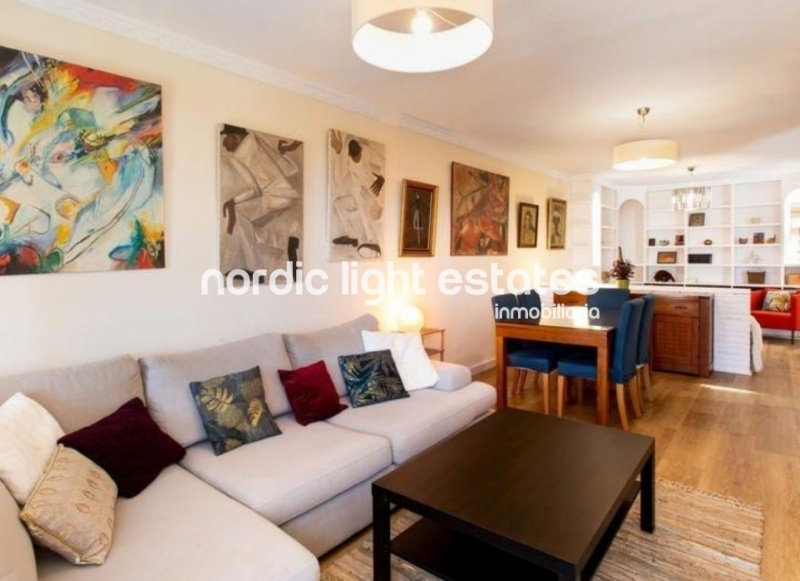 Elegante villa independiente de 300 m2 en La Cala del Moral