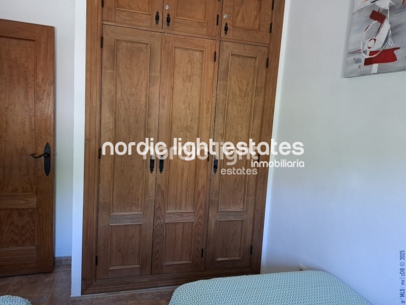 Preciosa casa rural en excelente estado y con acceso completamente hormigonado en Frigiliana 