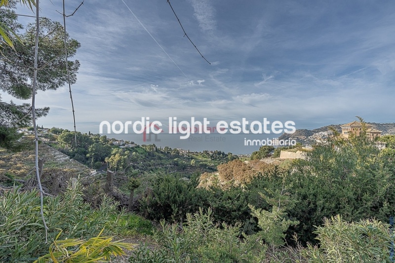 Stunning country villa plenty of land and fruit trees in La Herradura
