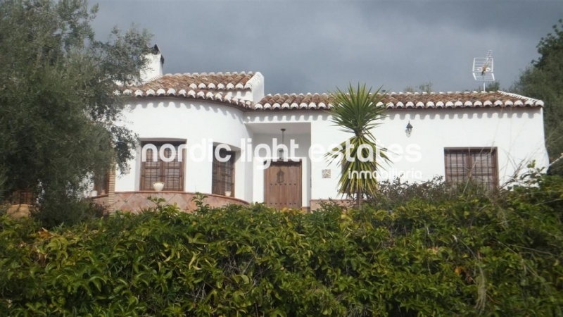 Villa Periana 3 beds