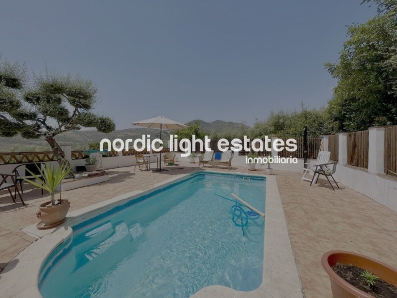 Villa Periana 3 beds