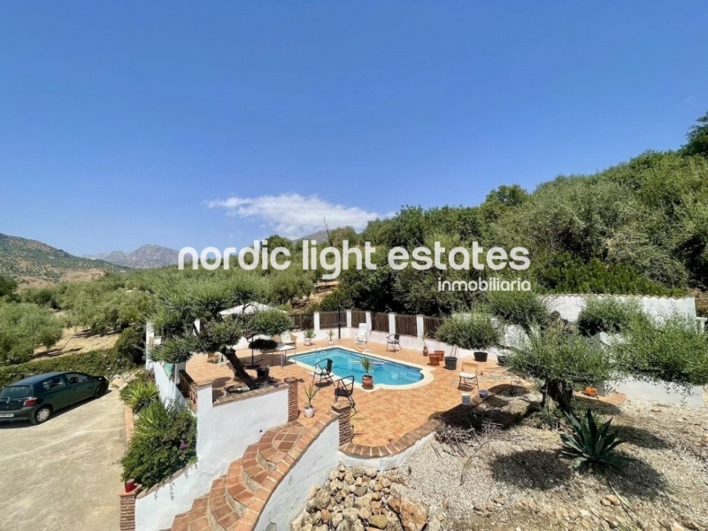 Villa Periana 3 beds