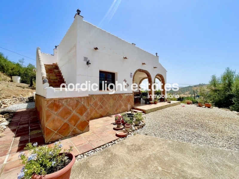 Villa Periana 3 beds