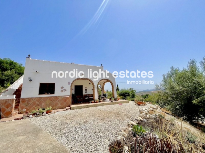 Villa Periana 3 beds