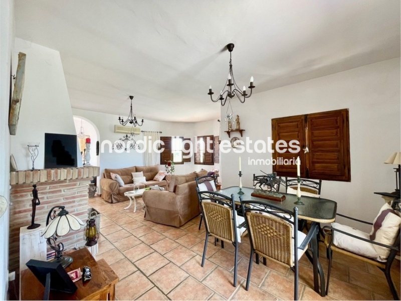 Villa Periana 3 beds