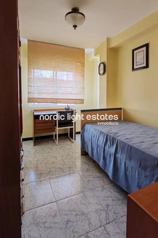 Spacious apartment 5 bedrooms with independent studio in Málaga city