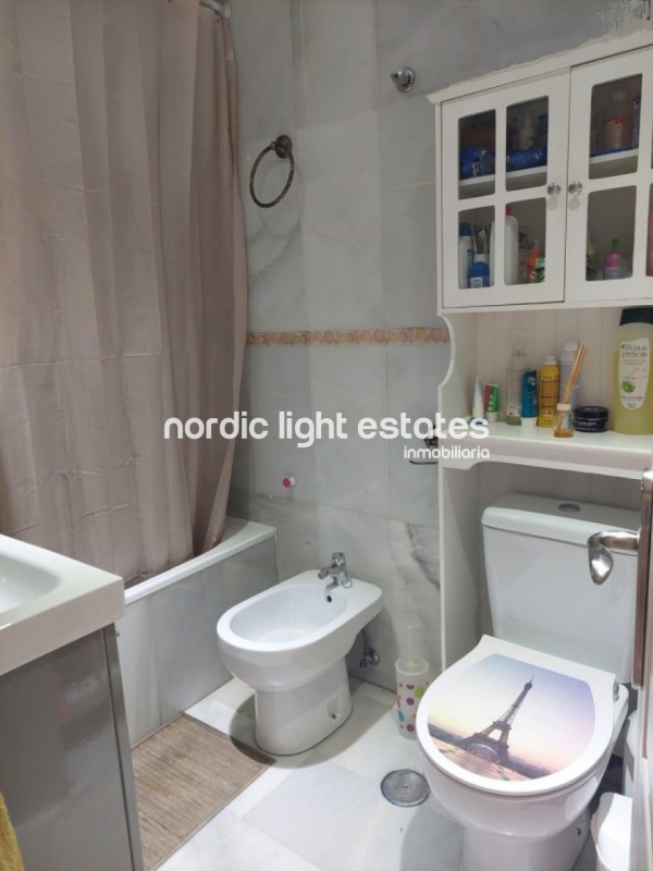 Apartamento en Laguna Beach, primera línea de la playa en Torrox Costa