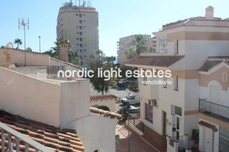 Moderna casa adosada en perfecto estado muy cerca de la playa en Torrox Costa