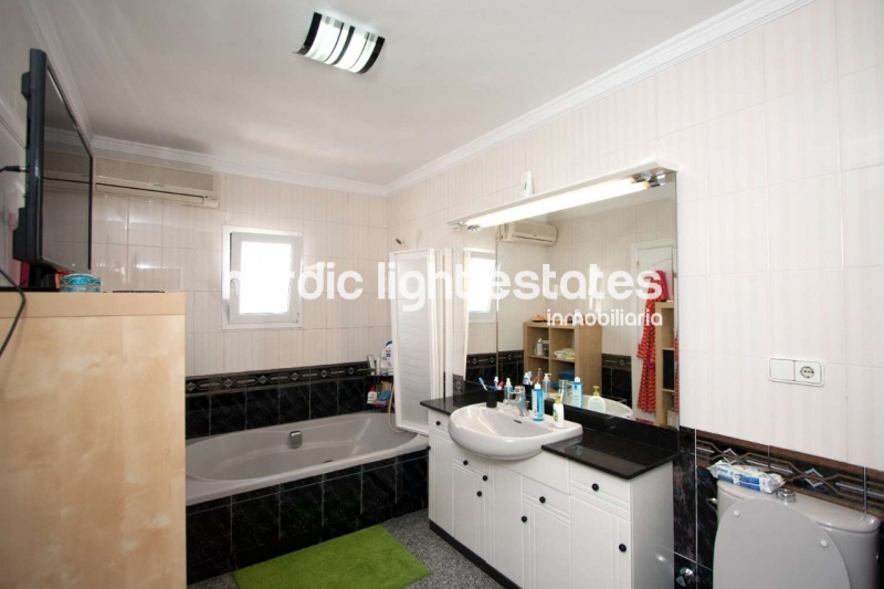 Villa Nerja 3 beds