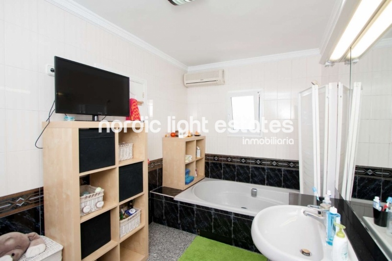 Villa Nerja 3 beds