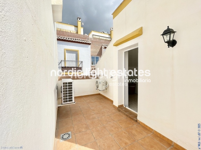 Magnifica casa adosada en excelente estado en Torrox Pueblo