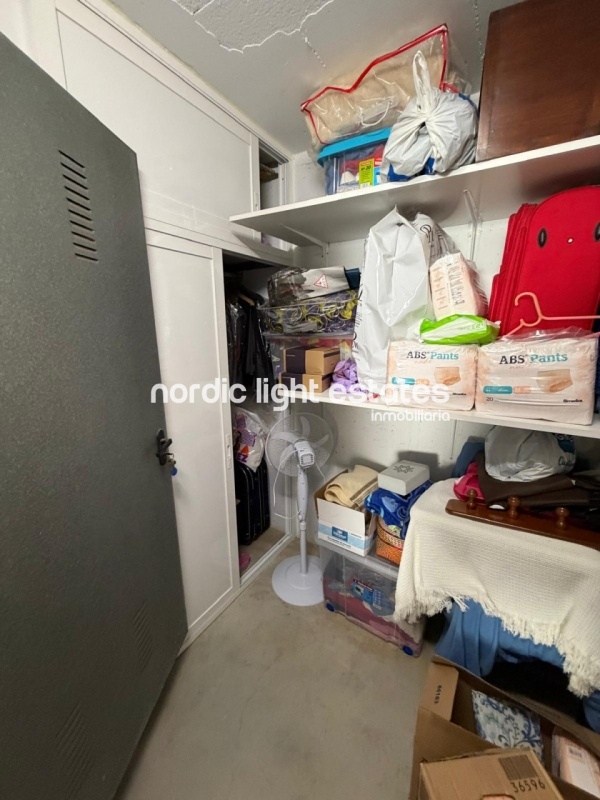 Amplio piso con 2 terrazas grandes, plaza de parking y trastero en Torre del Mar