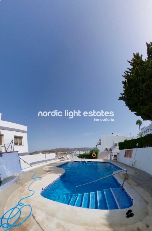 Magnifico apartamento con vistas al mar en Torrox Park